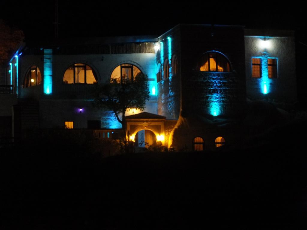 Dilek Tepesi Cave Hotel Ayvali Екстер'єр фото