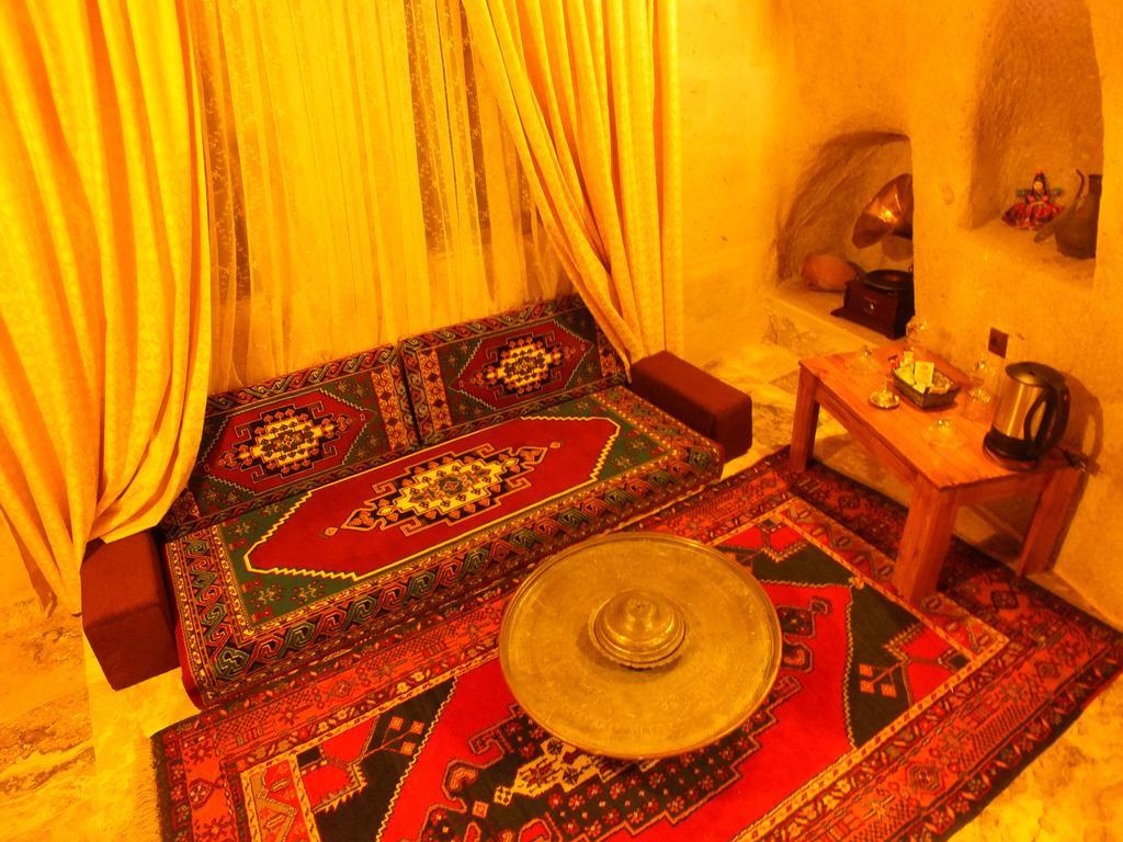 Dilek Tepesi Cave Hotel Ayvali Екстер'єр фото
