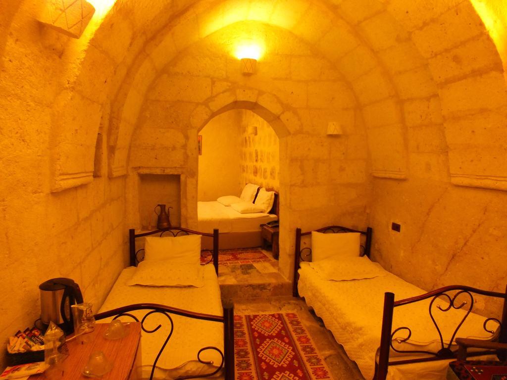 Dilek Tepesi Cave Hotel Ayvali Номер фото